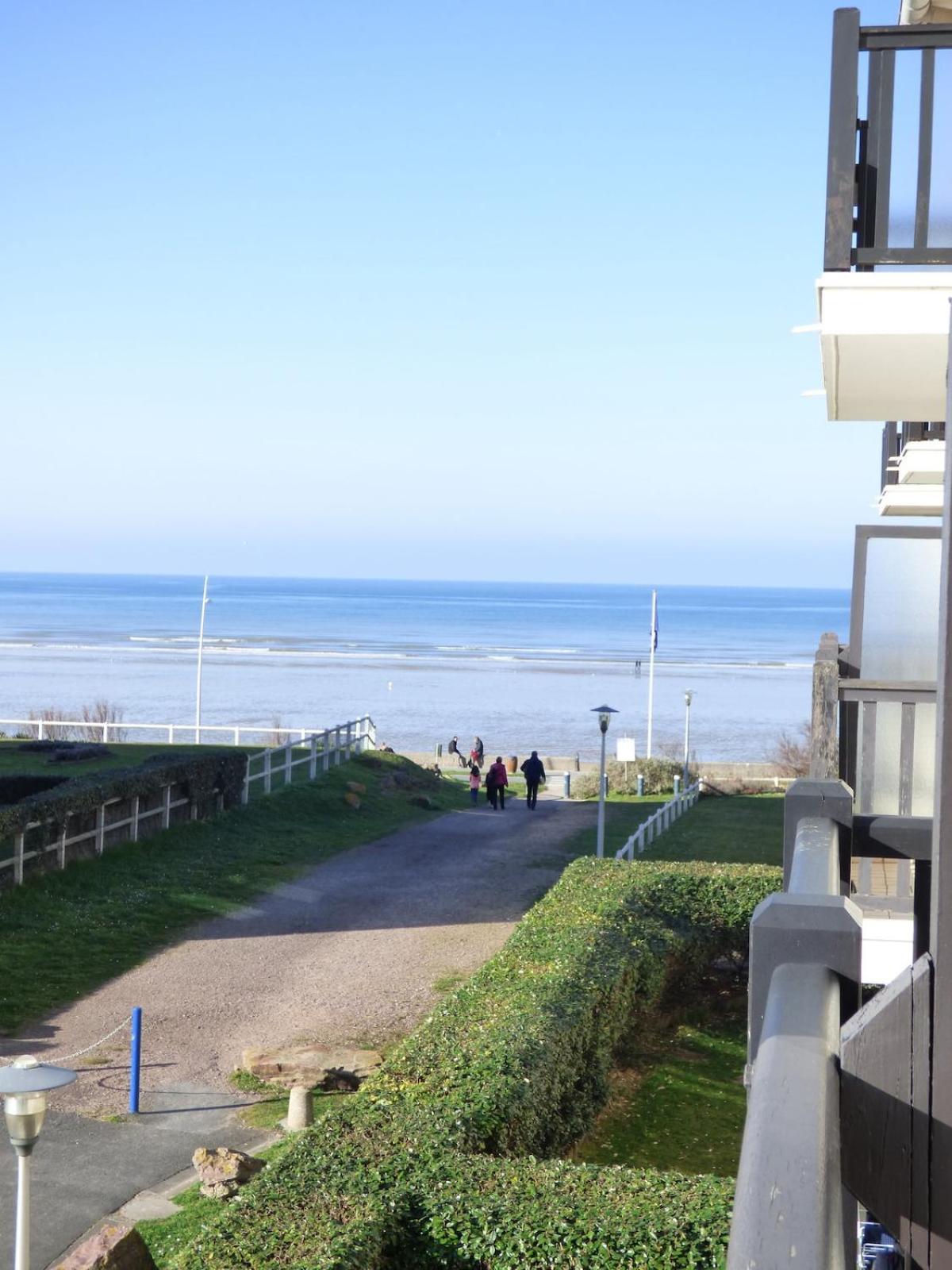 En Bord De Mer, Piscine Et Tennis Appartement *